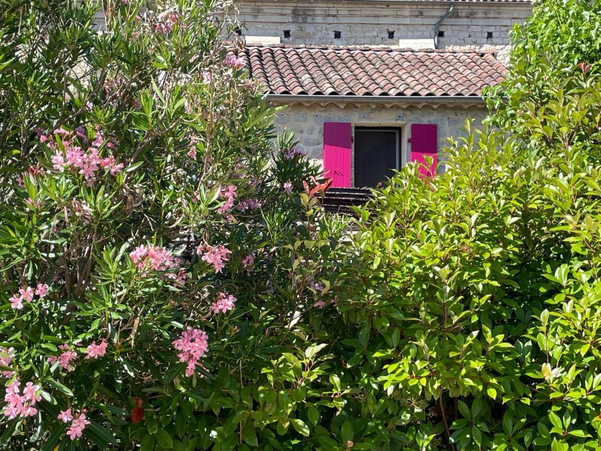 Les P'Tits Velos Acomodação com café da manhã Chandolas Exterior foto