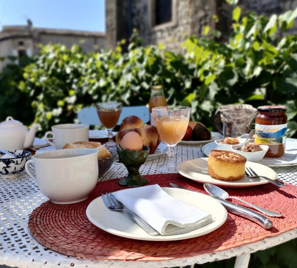 Les P'Tits Velos Acomodação com café da manhã Chandolas Exterior foto